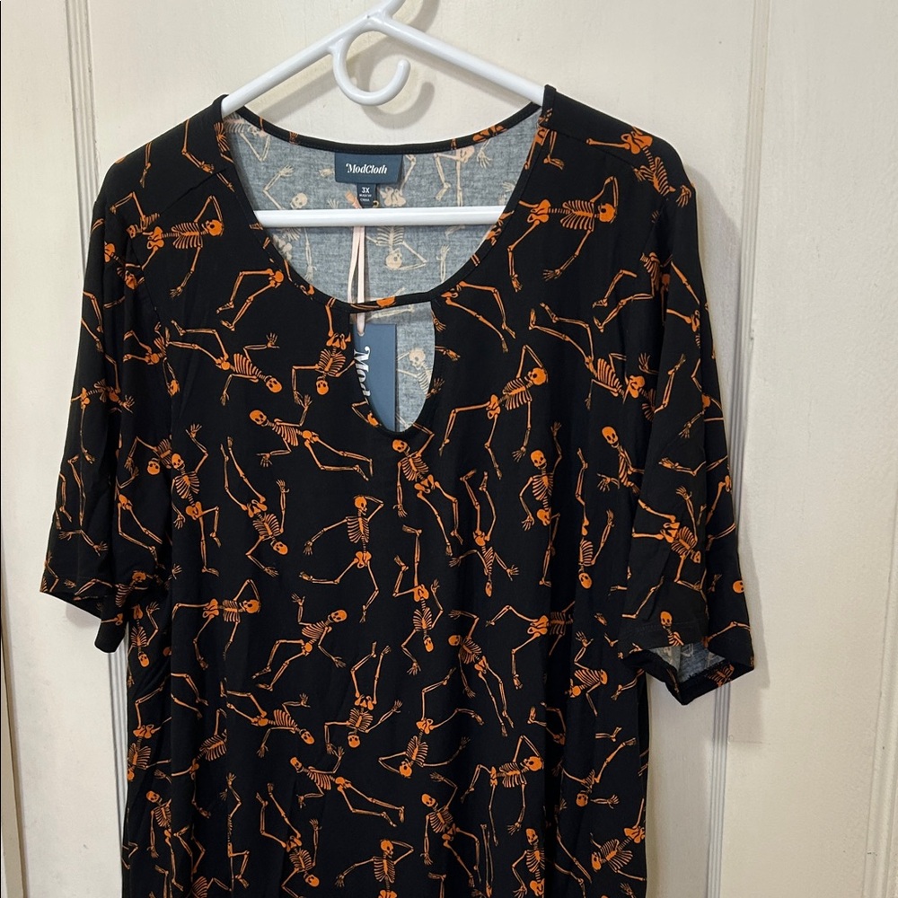 ModCloth nwt skeleton top 3x